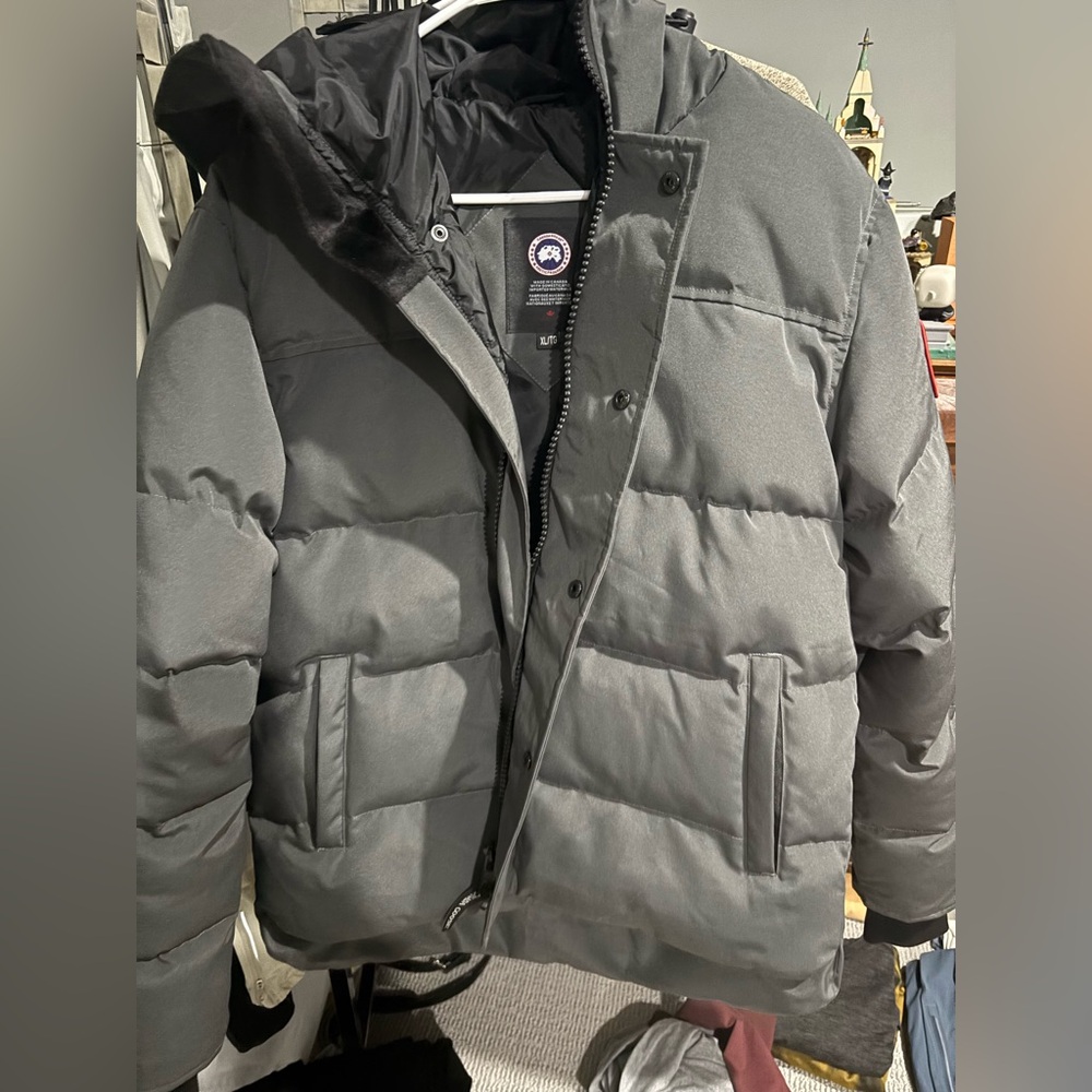 Canada Goose Jacket